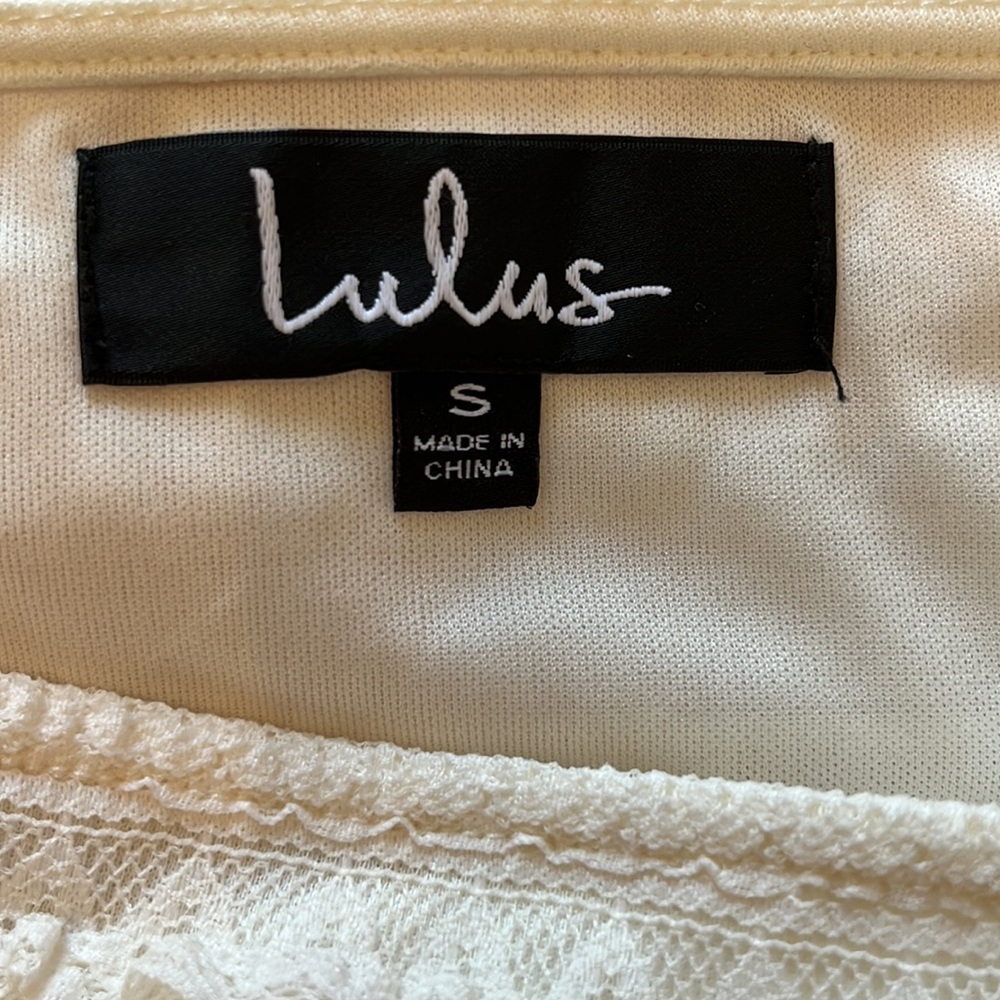 NWT Lulus  Lace Dress - Picture 6 of 9
